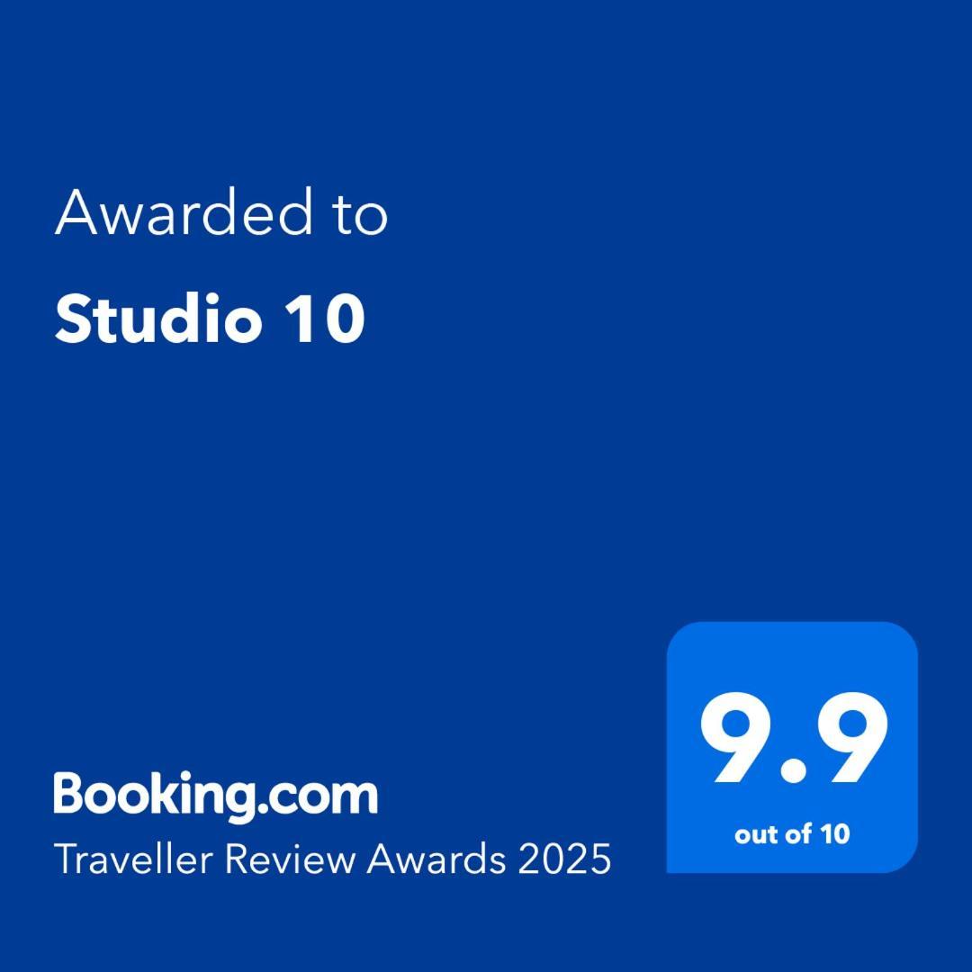 Studio 10 Буштени Экстерьер фото