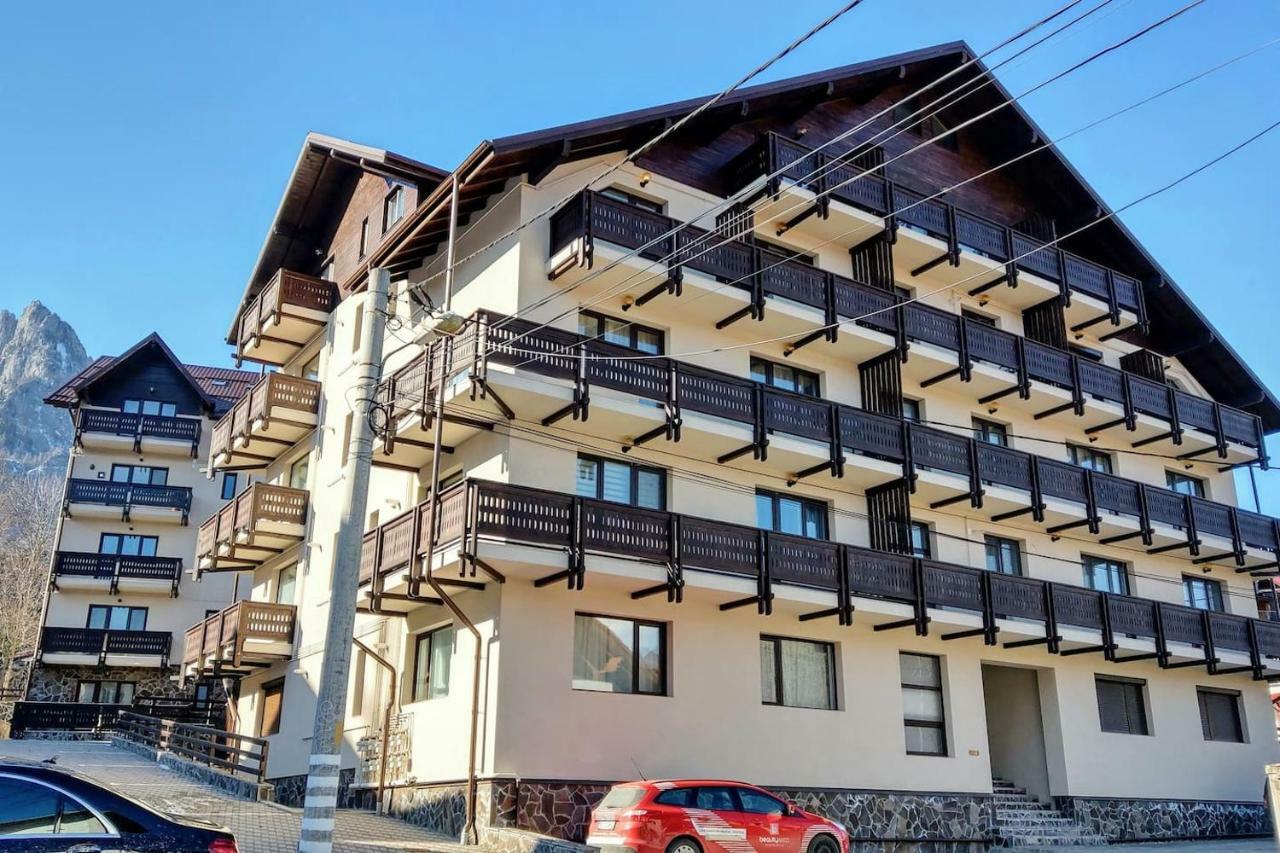 Studio 10 Буштени Экстерьер фото