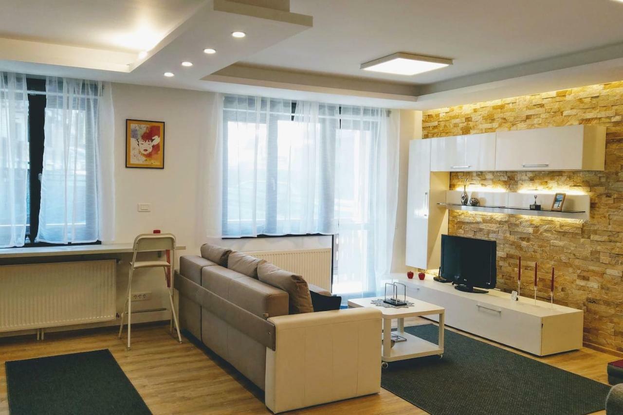 Studio 10 Буштени Экстерьер фото