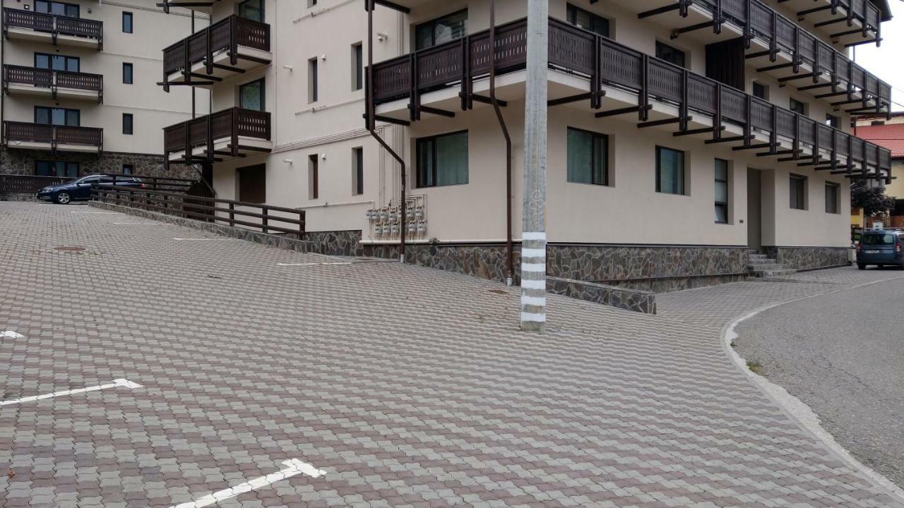 Studio 10 Буштени Экстерьер фото